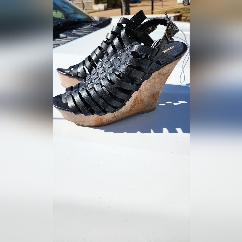 Mossimo Wedge Sandal - Picture 7 of 8